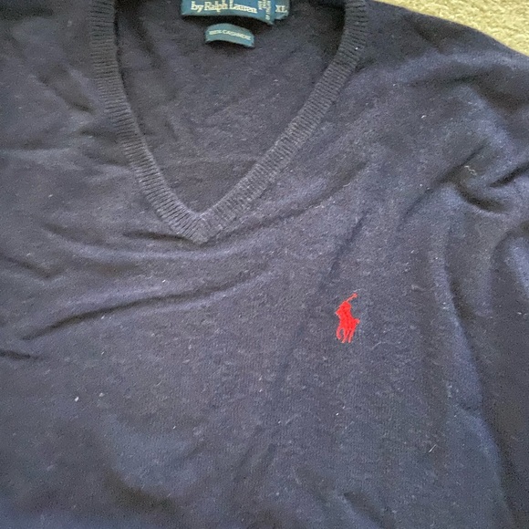 Polo by Ralph Lauren Blue V-Neck 100% Cashmere Sweater size XL, red logo - Picture 3 of 3